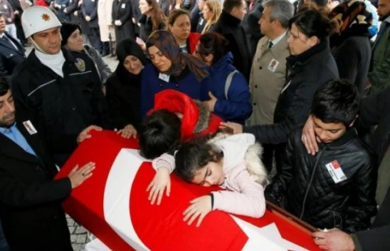 Kahraman babaya en acı veda..