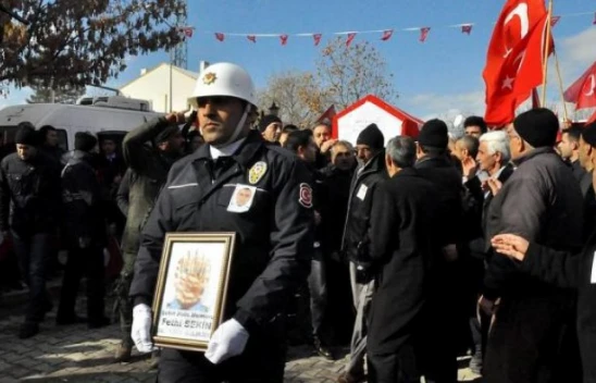 Kahraman Gakgoş'a Veda