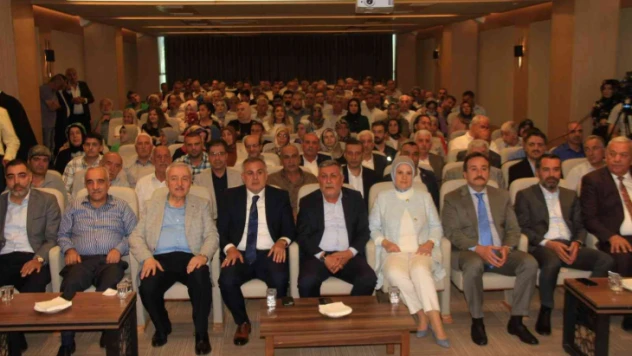 AK Parti il Başkanlığında Bayramlaşma Töreni Gerçekleştirildi