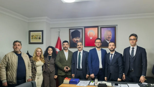 Anahtar Parti'de Bayramlaşma