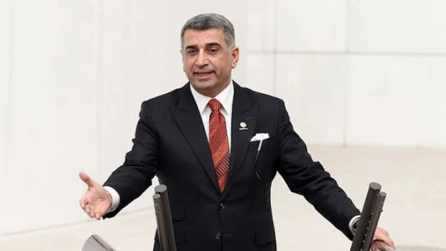 CHP Elazığ Milletvekili Gürsel Erol'dan Hükümete Övgü Dolu Sözler