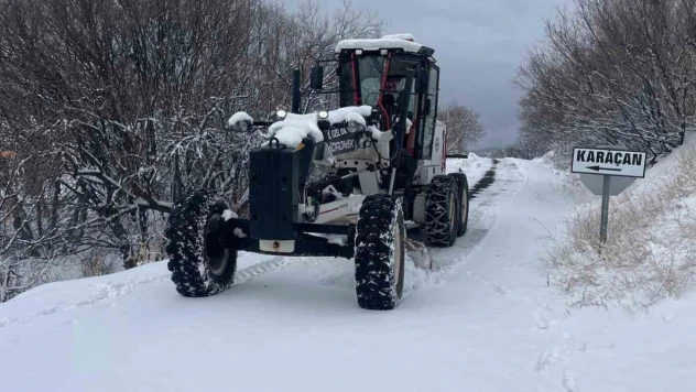 Elazığ'da kapalı köy yolu 103 oldu, ekipler çalışmalarını sürdürüyor