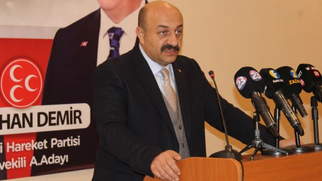 Oğuzhan Demir, MHP'den Adaylık Başvurusunu Yaptı
