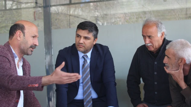 Yeniden Refah Partisi Gümüşkavak'ta Sorunları Dinledi: 'Yeni Mahalleler Değil, Mevcut Mahallelere Çözüm Üretilmeli'