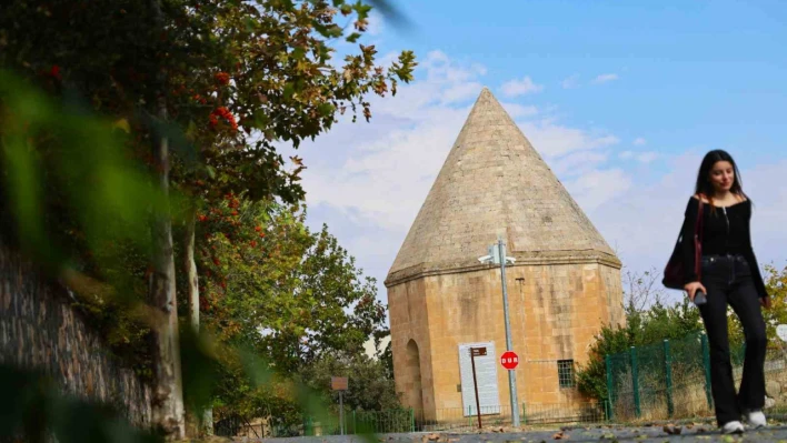 4 büyük deprem gören 5 bin yıllık tarihi mahalle dimdik ayakta