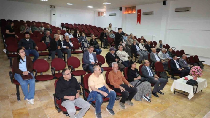 Ağın'da zirai don sonrası bilgilendirme toplantısı