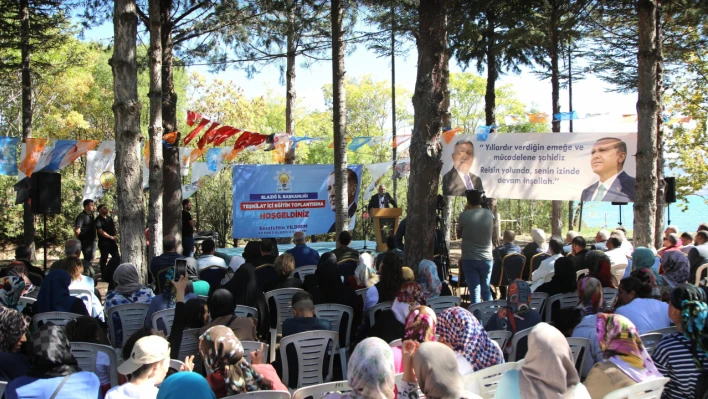 Ak Parti Elazığ İl Başkanlığı'nda Teşkilat İçi Eğitim Toplantısı Yapıldı