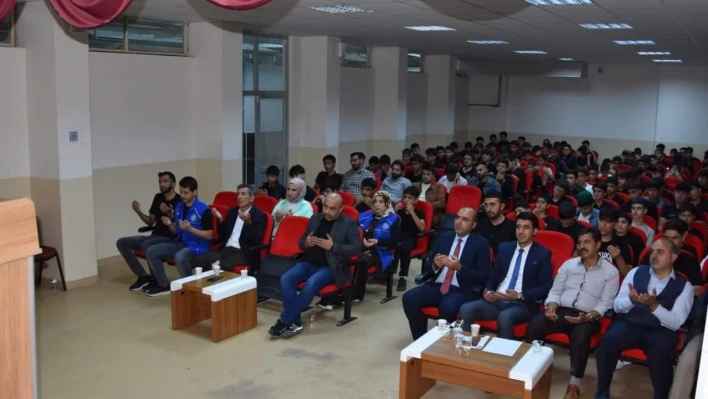 Elazığ'da 'Direnişin Sembolü Gazze' programı düzenlendi