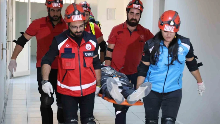 Elazığ'da deprem ve yangın tatbikatı