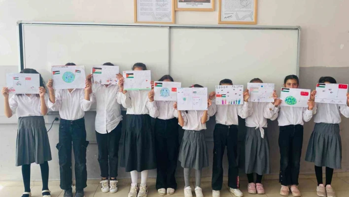 Elazığ'da öğrencilerden Filistin'e destek