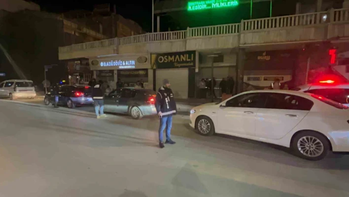 Elazığ'da polis suçlulara göz açtırmıyor