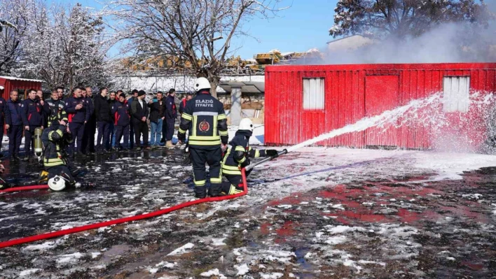 Elazığ'da Temel İtfaiye Eğitimi sona erdi