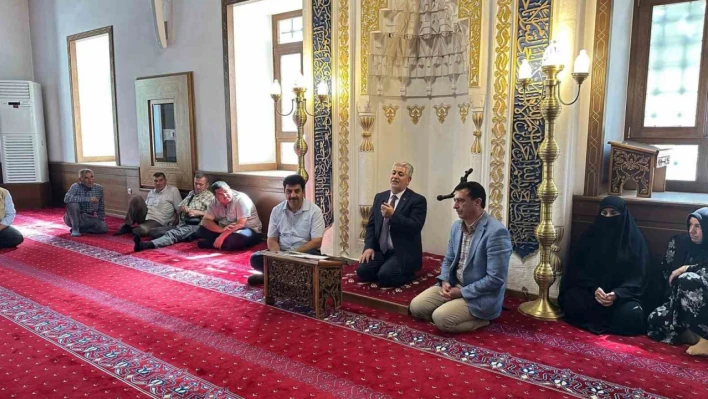 Elazığ'da umre yolcularına seminer