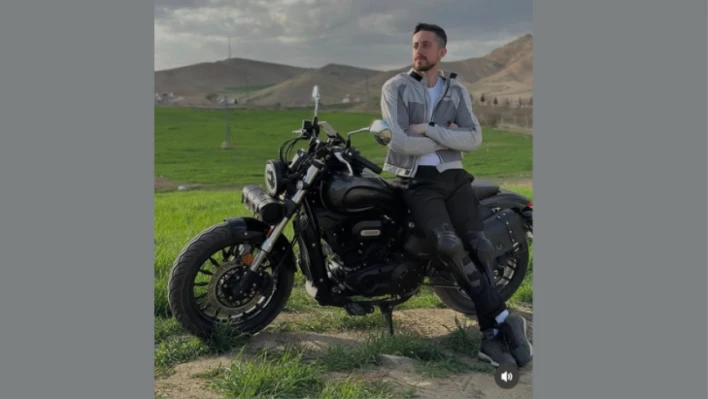 Fırat Üniversitesi Öğrencisinden Motosikletine Anlamlı Jest