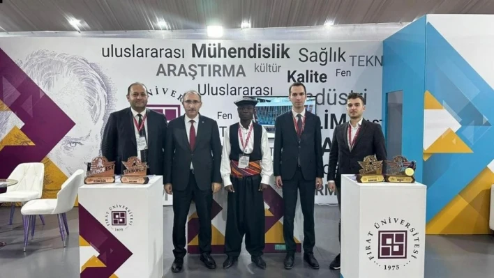 İstanbul'daki Elazığ Günleri'ne FÜ Standı Damga Vurdu