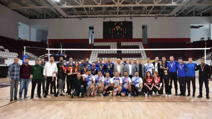 Kamu Spor Oyunları voleybol-basketbol müsabakaları tamamlandı