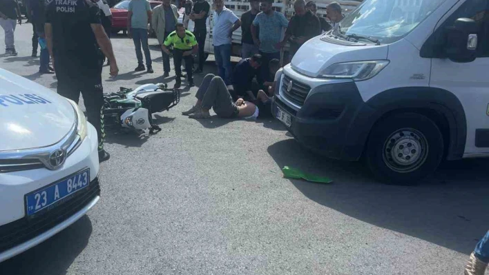 Karakoçan'da trafik kazası: 1 yaralı