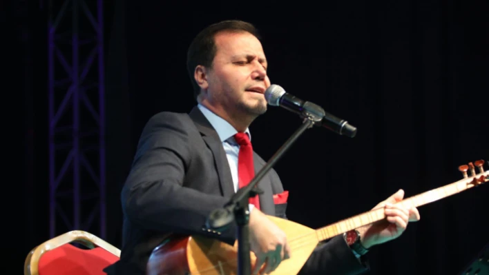 Orhan Hakalmaz Elazığlılara Türkü Ziyafeti Sundu