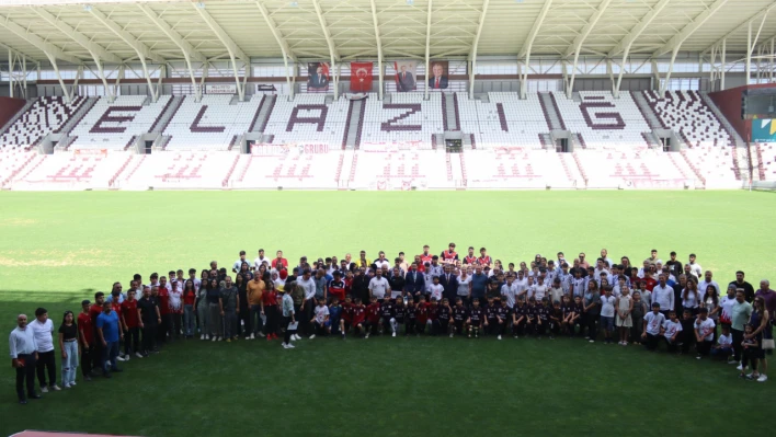 Şampiyonlar Atatürk Stadyumunda Buluştu