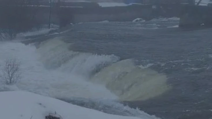 Elazığ'da sağanak yağış sonrası dereler coştu