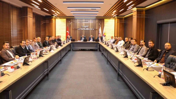 Elazığ TSO meclis toplantısında bir araya geldi