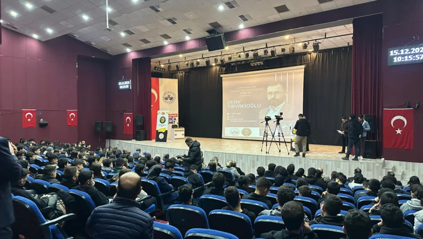 Elazığ Belediyesi, Gençlere Eğitim Desteğini Sürdürüyor