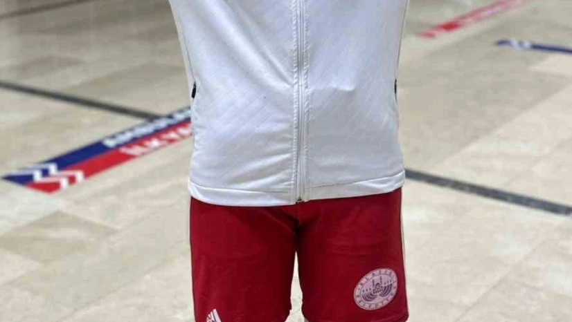 Elazığ Belediyespor boksörü Elif Naz, milli takım kampında