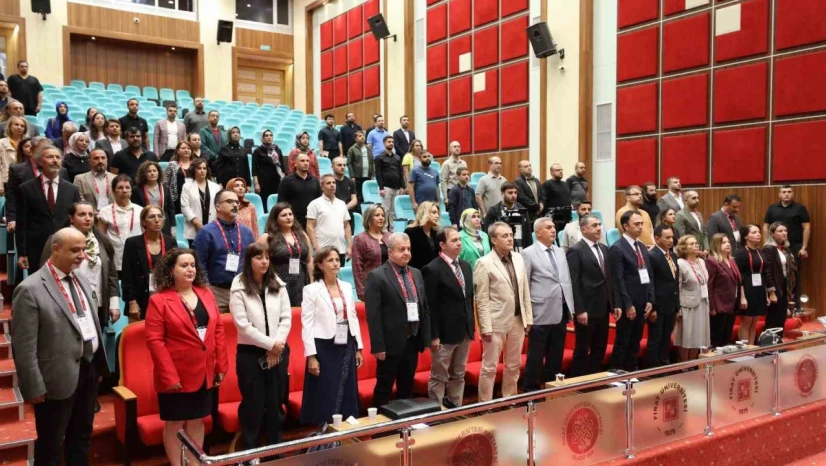 Elazığ'da Ekstrakorporeal Organ Destek Tedavilerinde Güncel Yaklaşımlar toplantısı