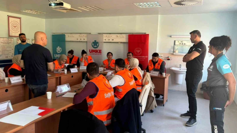 Elazığ'da hastane afet ve acil durum planı eğitimi