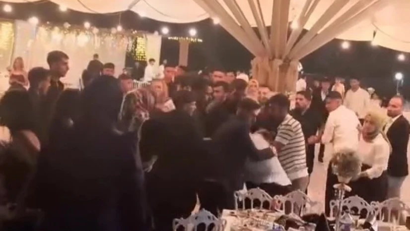 Elazığ'da mezuniyet balosunda kavga