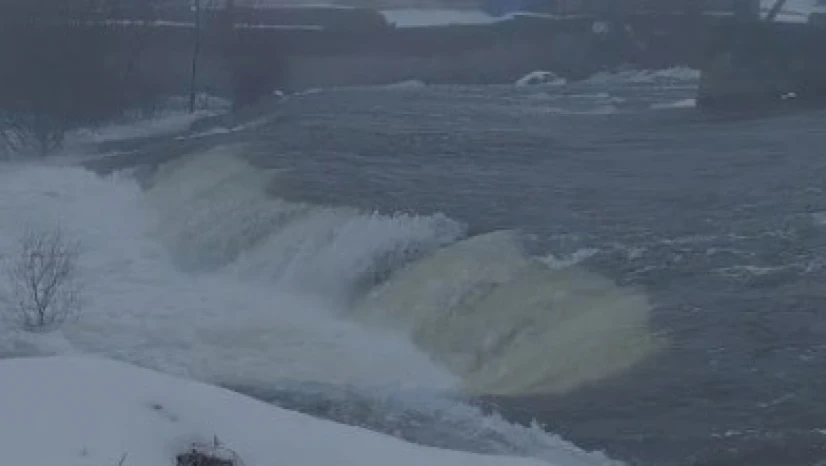 Elazığ'da sağanak yağış sonrası dereler coştu