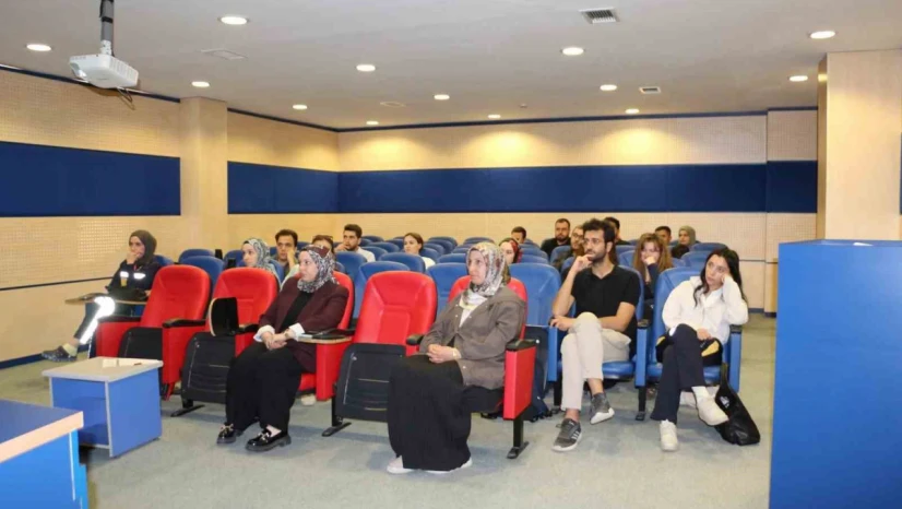 Elazığ'da sağlıkta kalite standartları eğitimi