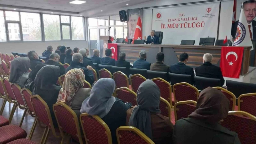 Elazığ'da vaizler bir araya geldi