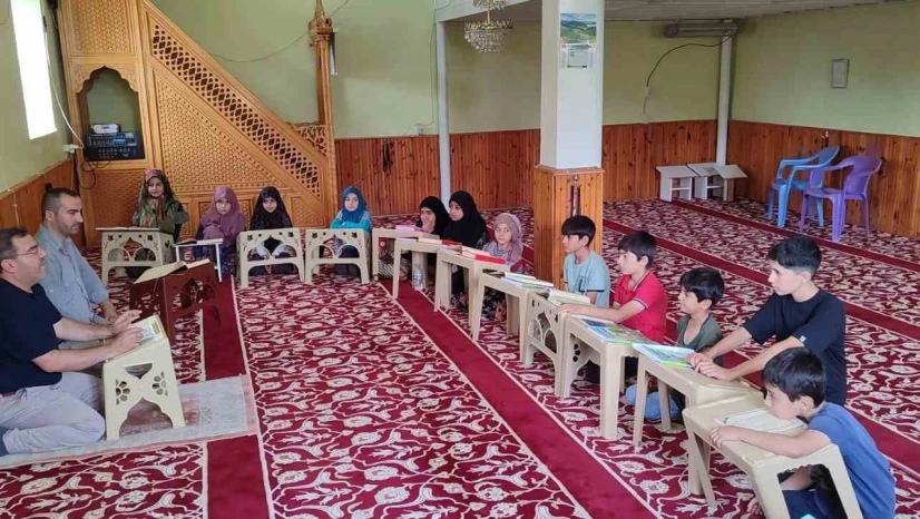 Elazığ'da yaz Kur'an kurslarına denetim ve ziyaret