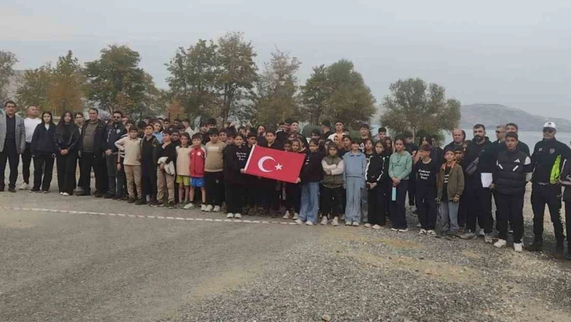 Sivrice'de 'Atatürk ve Gençlik Koşusu' coşkusu