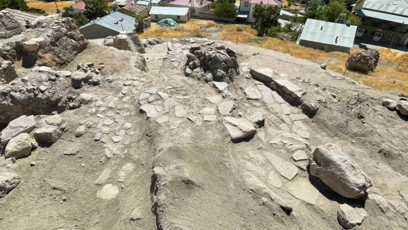 Tadım Kalesi'nde 'Roma kral veya soylu yolu' keşfedildi