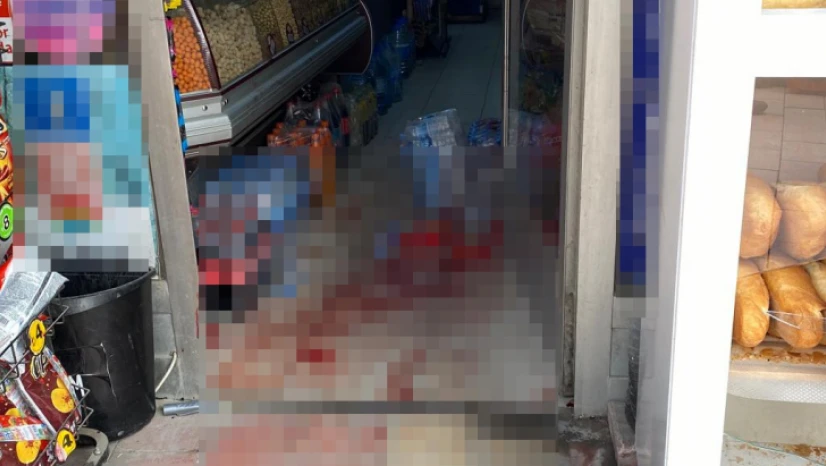 Önce kuzenini, ardından kuzeninin sığındığı bakkalı bıçakladı