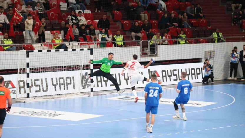 A Milli Hentbol Erkek Milli Takımı, Güney Kıbrıs Rum Kesimi'ni yenerek ikinci tura yükseldi