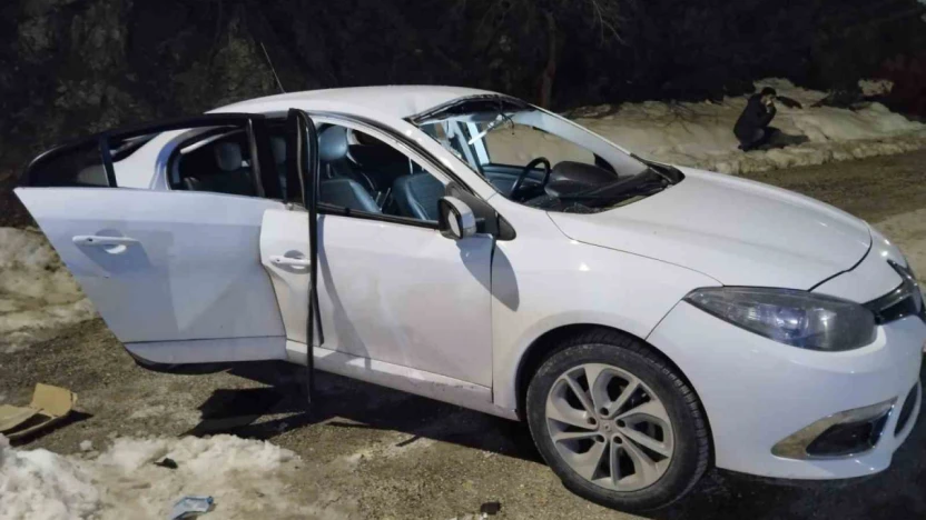 Araç içerisinde patlama: 3 yaralı