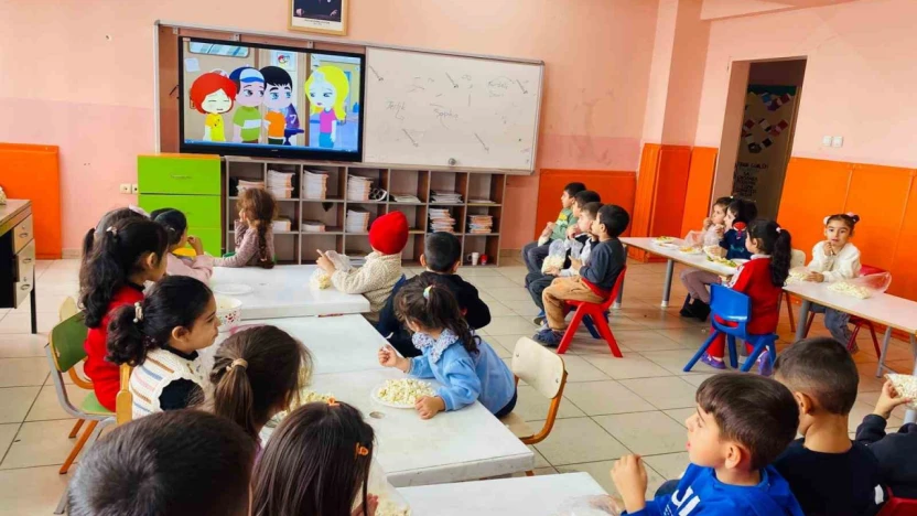 Arıcak'ta 'Çocukluk Arkadaşım Olur musun' projesi