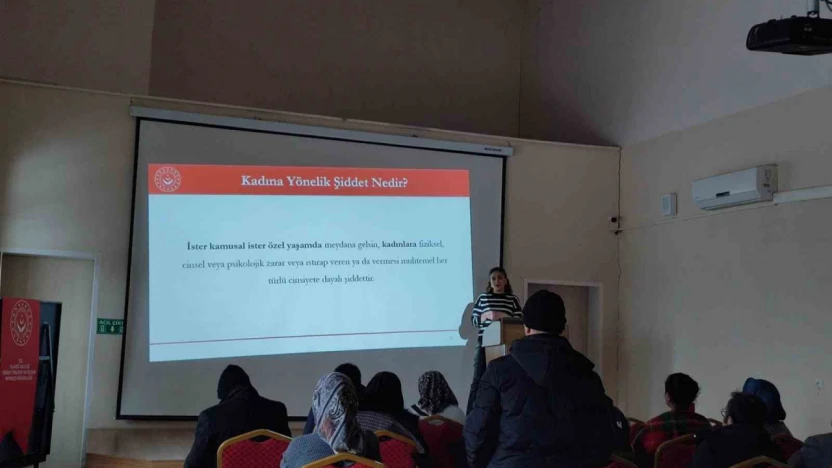 Elazığ'da kadına yönelik şiddetle mücadele eğitimi