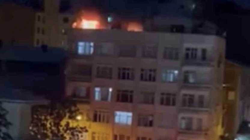 Elazığ'da teras katında yangın