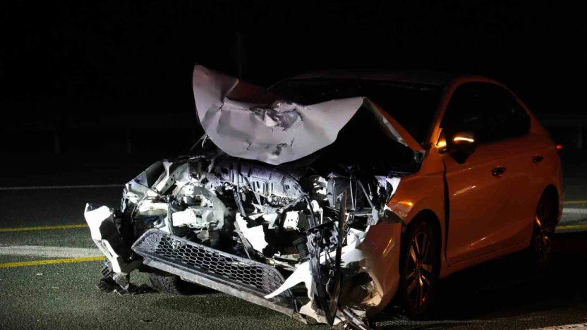 Elazığ'da yaşanan kazada 3 kişi yaralandı: O anlar kamerada