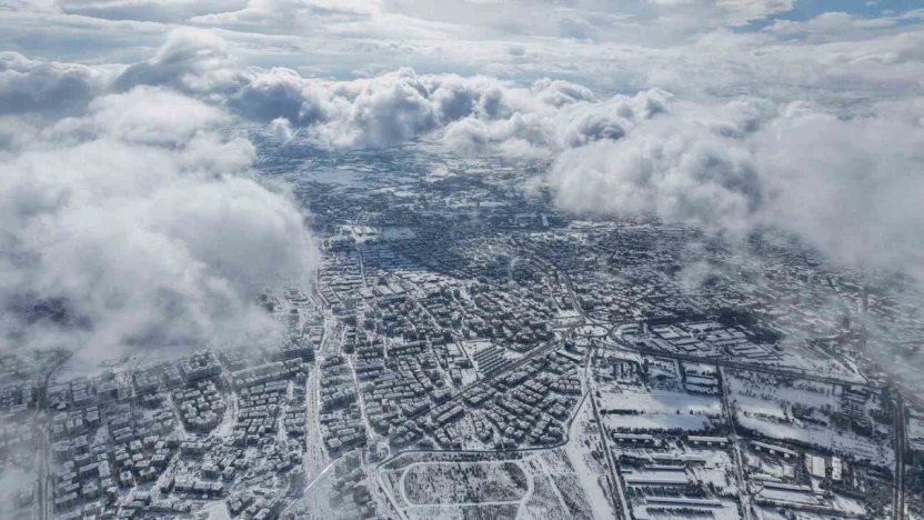 Elazığ'dan İzlanda ve Norveç'i hatırlatan kış manzaraları