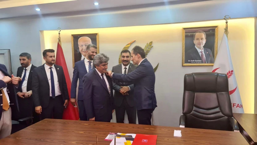 Elazığ genel merkezli Vefa-Der'den Vanda toplu geçiş