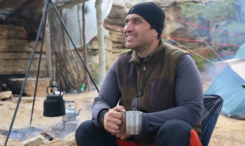 15 yıllık coğrafya öğretmeni, kamp ve bisikletle doğayı öğretiyor