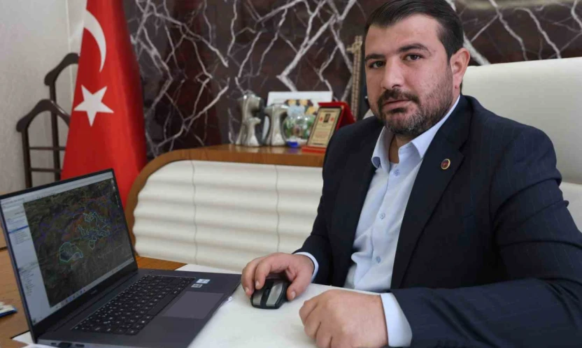 Başkan Altınışık: 'Yıldırım Holding'e bağlı Eti Krom'un şuanda 50 noktanın üzerinde kaçak çalışma yaptığını tespit ettik'