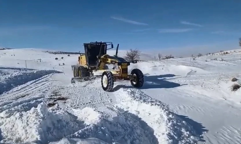 Elazığ'da 182 köy yolu ulaşıma kapandı