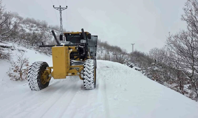 Elazığ'da 96 köy yolu ulaşıma açıldı