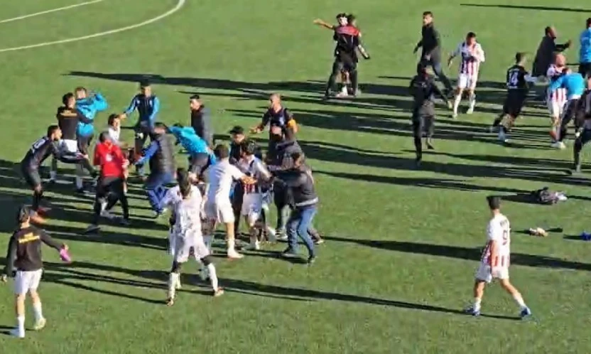 Elazığ'da amatör maçta kavga